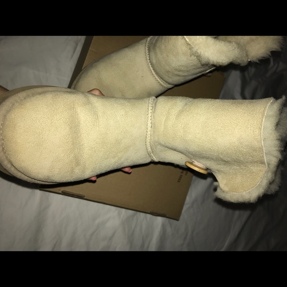 Sand Bailey Button UGGs - Picture 8 of 8